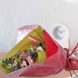 6 Gerbera Pink Hand Bouquet Special wrapping