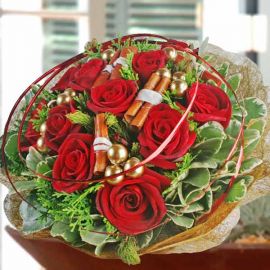 12 Red Roses Round Hand Bouquet